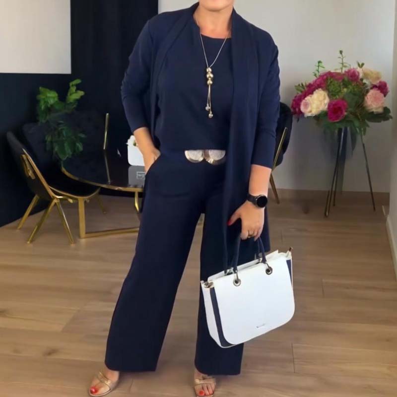 Elena – Ensemble élégant femme 3 pièces (veste, haut et pantalon)